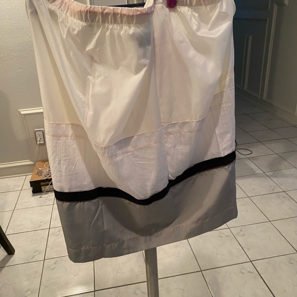 Atheletic skirt - Picture 2 of 7